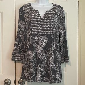 Kim rogers blouse, gray and white, large size.